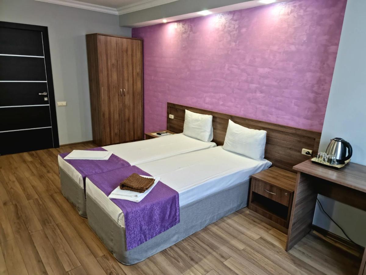 Nobi Guest House ガグラ エクステリア 写真