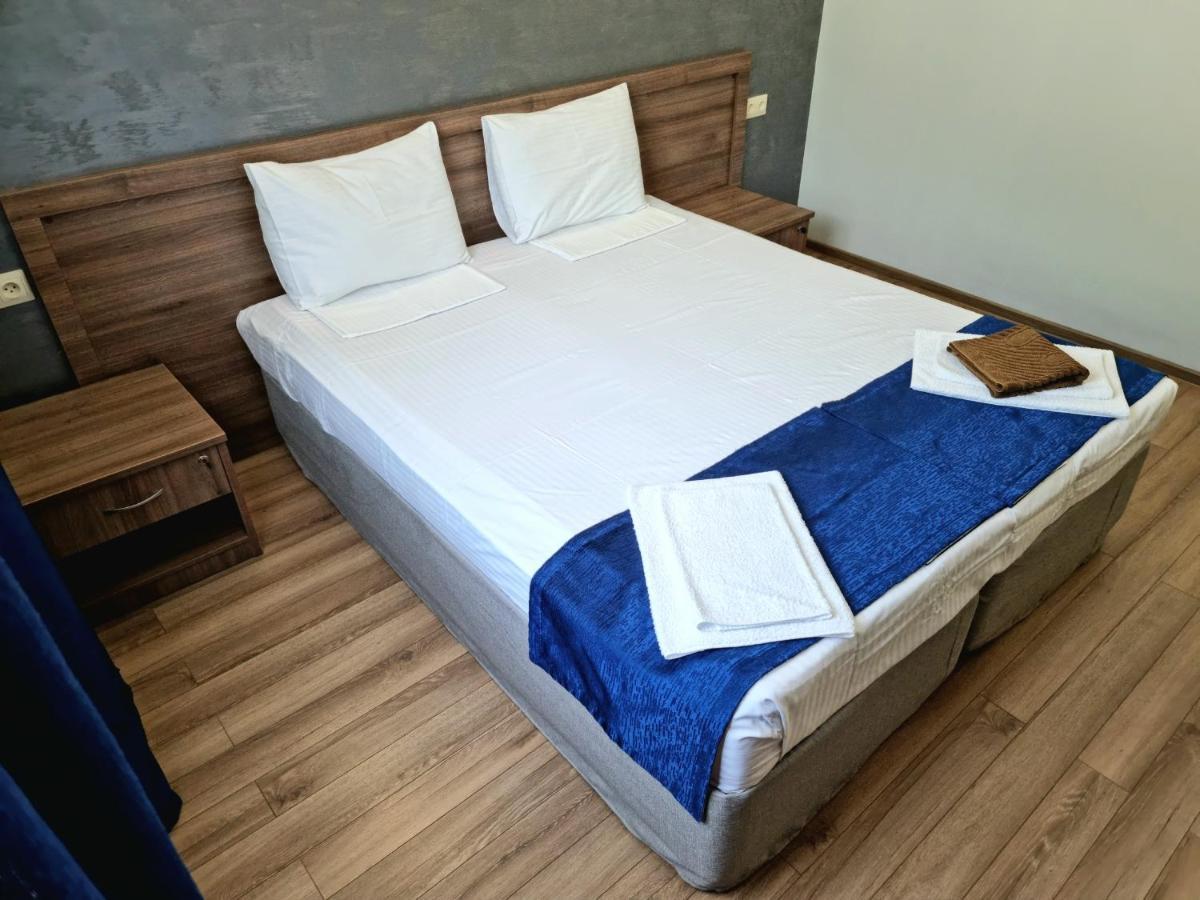 Nobi Guest House ガグラ エクステリア 写真