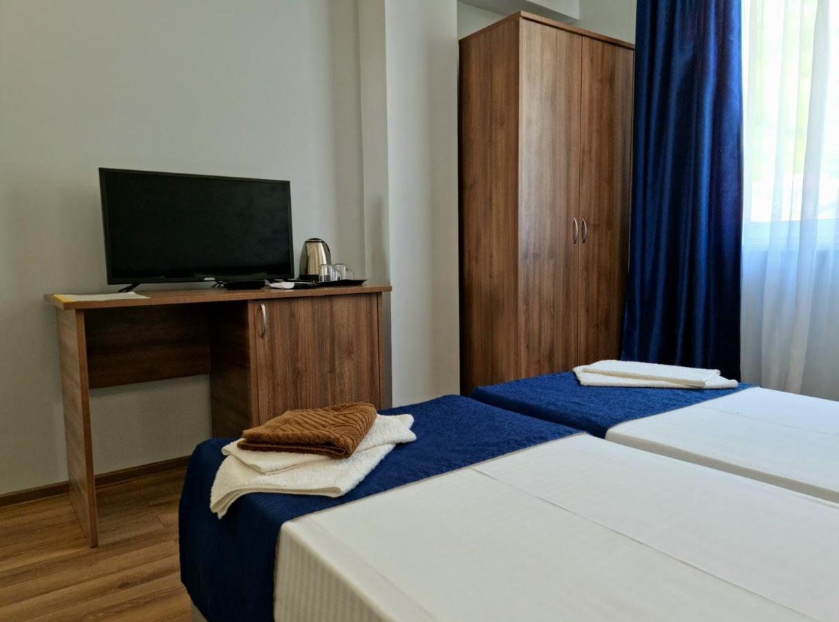 Nobi Guest House ガグラ エクステリア 写真