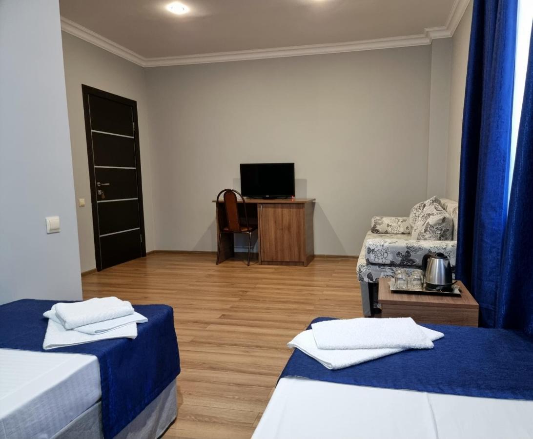 Nobi Guest House ガグラ エクステリア 写真