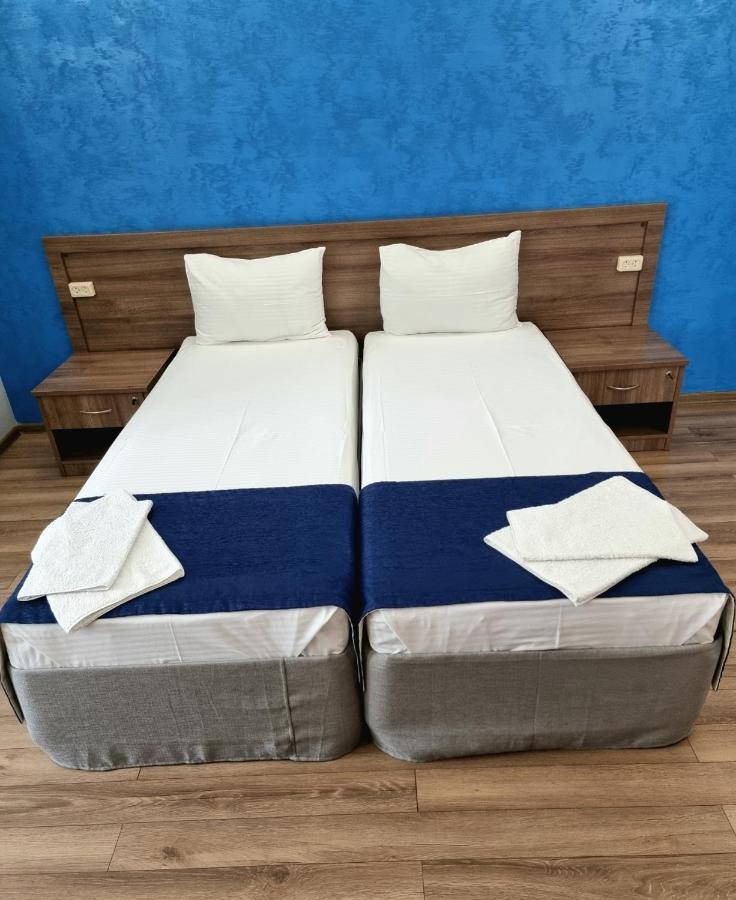 Nobi Guest House ガグラ エクステリア 写真