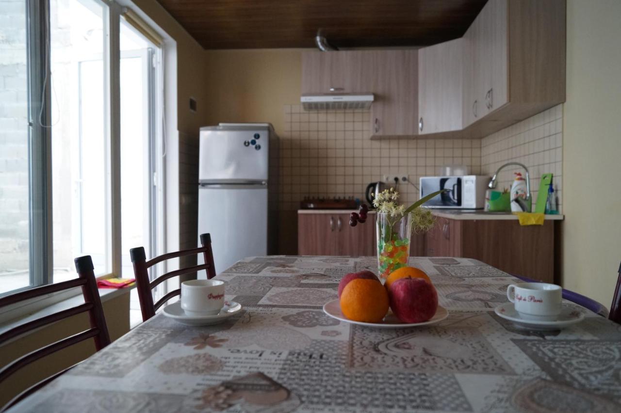 Nobi Guest House ガグラ エクステリア 写真