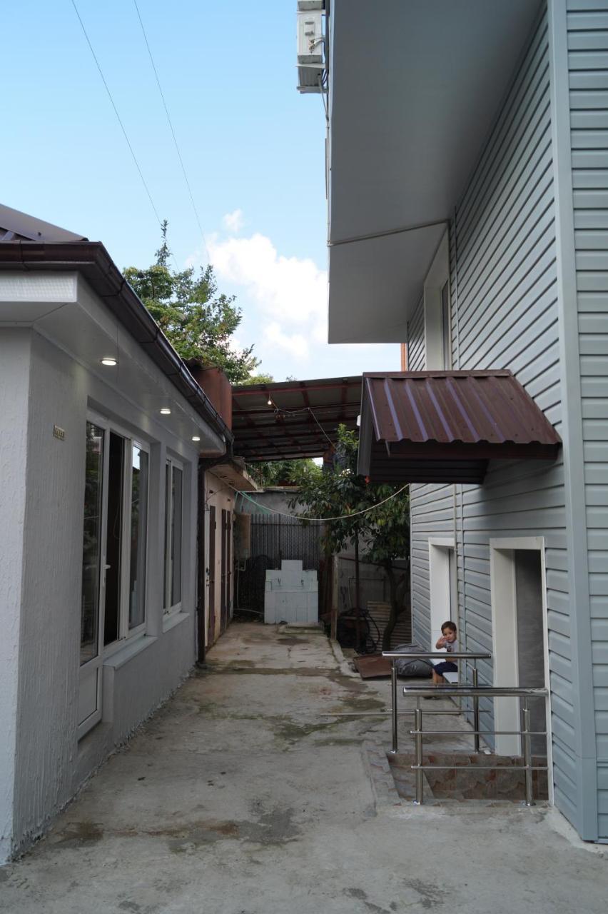 Nobi Guest House ガグラ エクステリア 写真